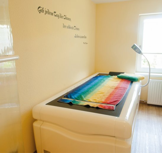 Hydrojet-Massageliege